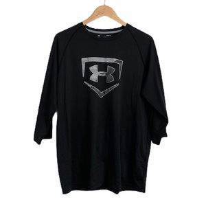 LNWOT Men’s Under Armour 3-4 Length Shirt